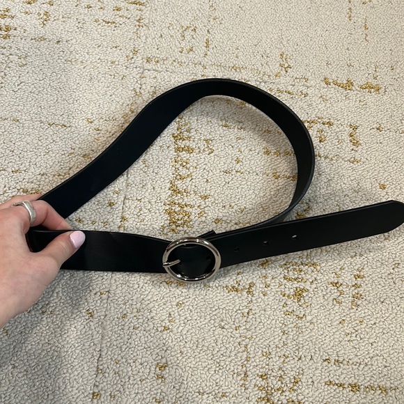 BUCKLE BELT - Picture 1 of 3